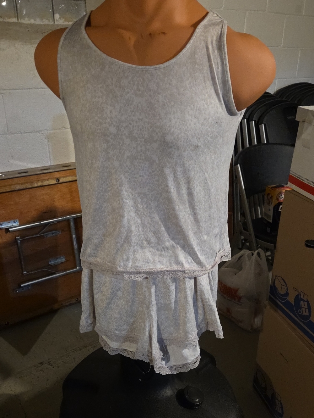 Tahari Light Gray Lace-Trim Sleep Tank & Shorts Set